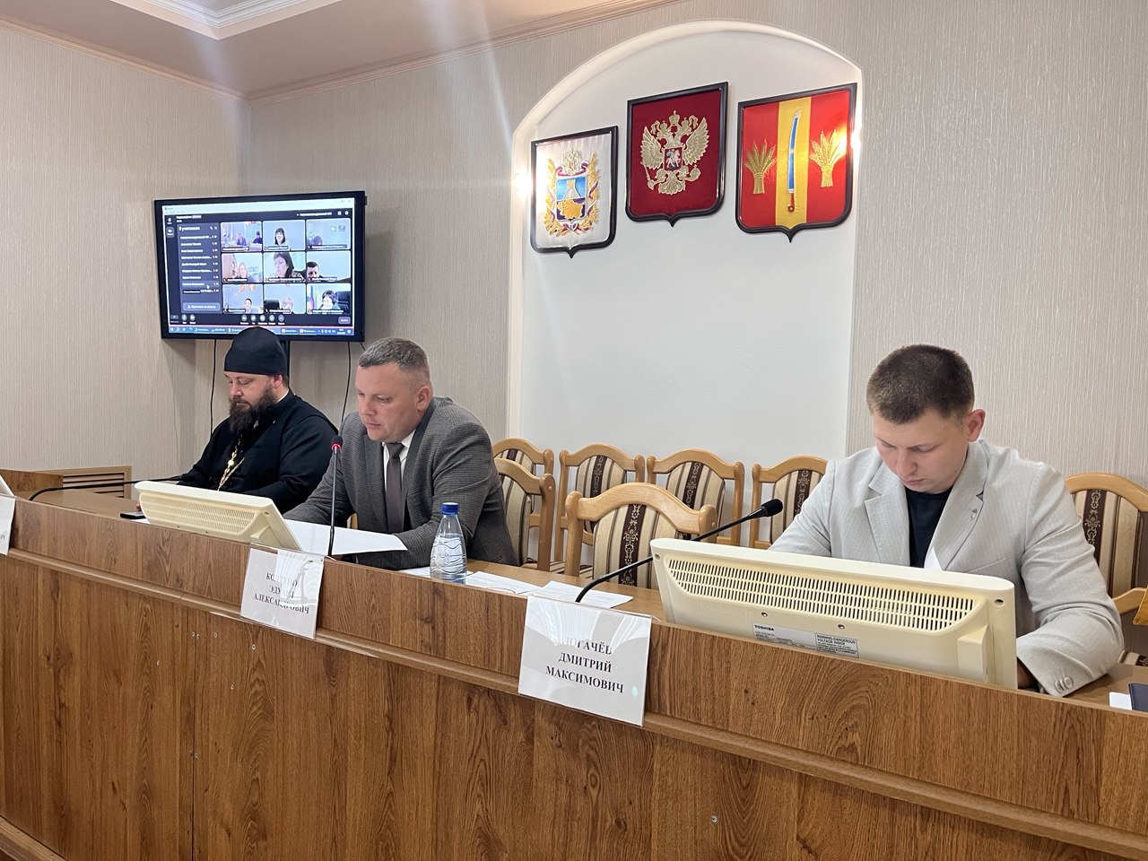 Заседание совета при Главе Новоалександровского муниципального округа по вопросам межэтнических отношений.