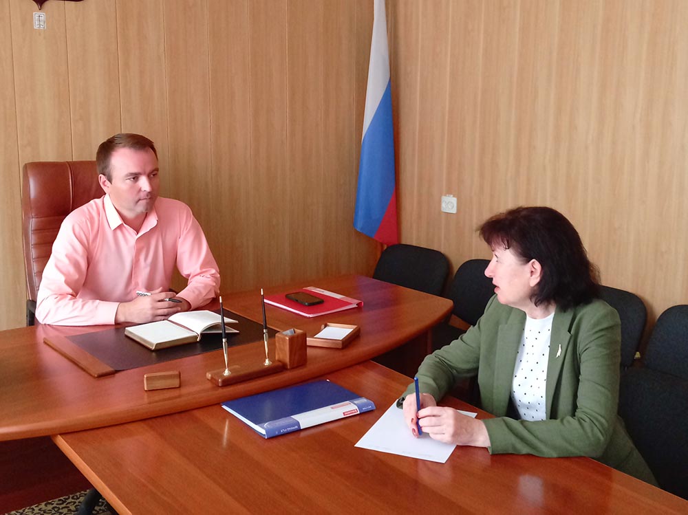 В Новоалександровском муниципальном округе состоялся очередной прием граждан по вопросам ЖКХ.